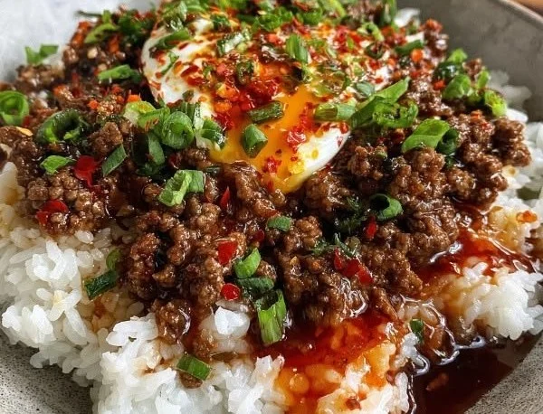 Ground Beef Hot Honey Bowl featuring a spicy and sweet blend of flavors.
