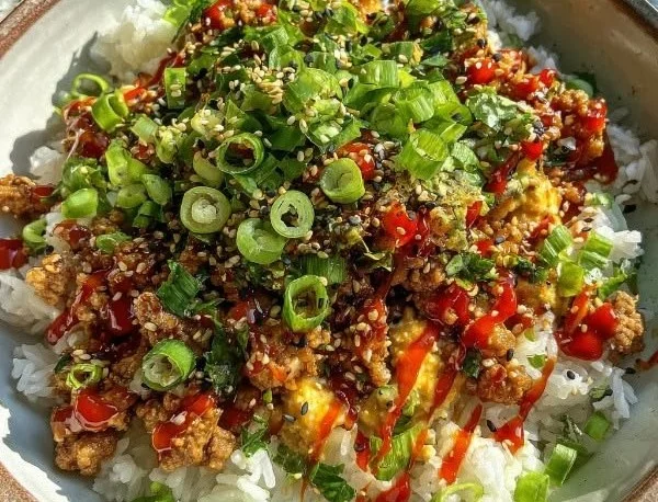 Spicy Bang Bang Turkey & Rice Bowls in a vibrant dish