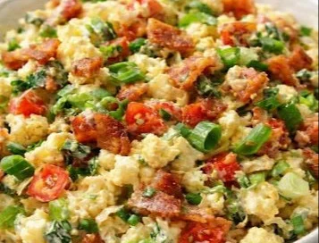 Keto BLT Cauliflower Salad, a delicious low-carb summer side dish.